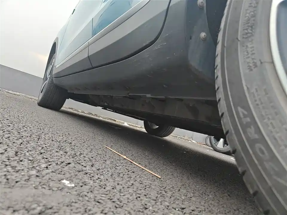 MG EZS pure electric