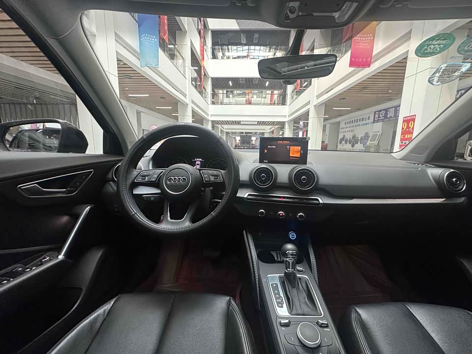 Audi Q2L Audi Q2L