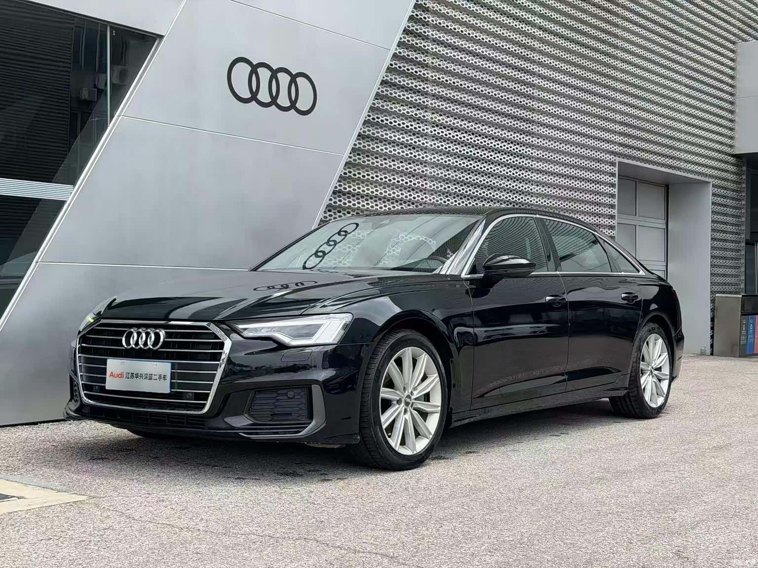 Audi A6L, 2020 1