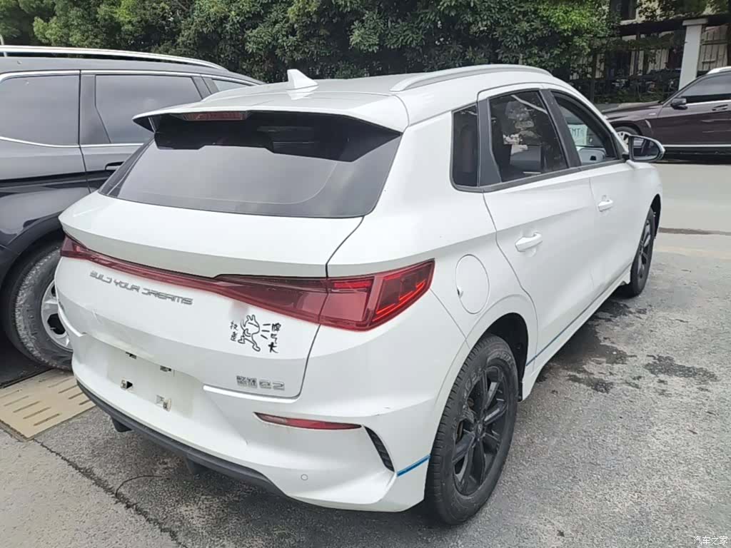 BYD E2, 2020 все фото