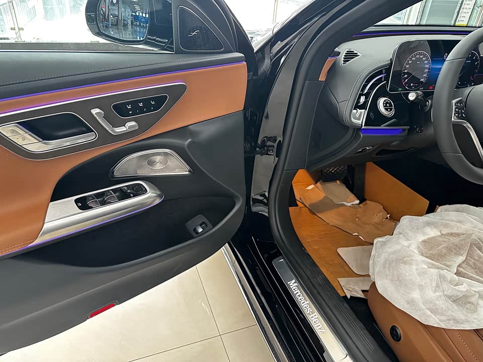 Mercedes-Benz E-class Mercedes-Benz E-class