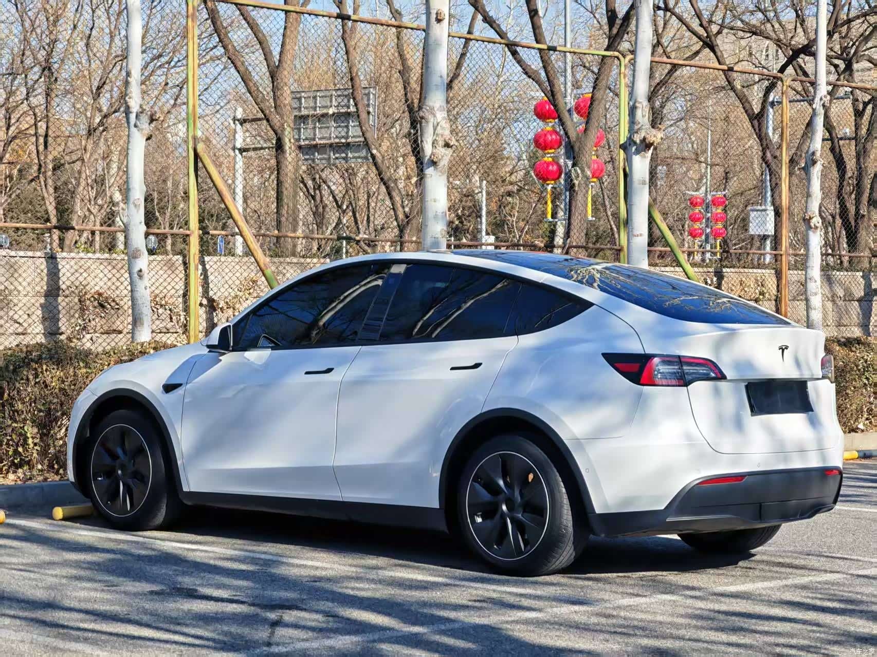 Tesla Model Y, 2022 9
