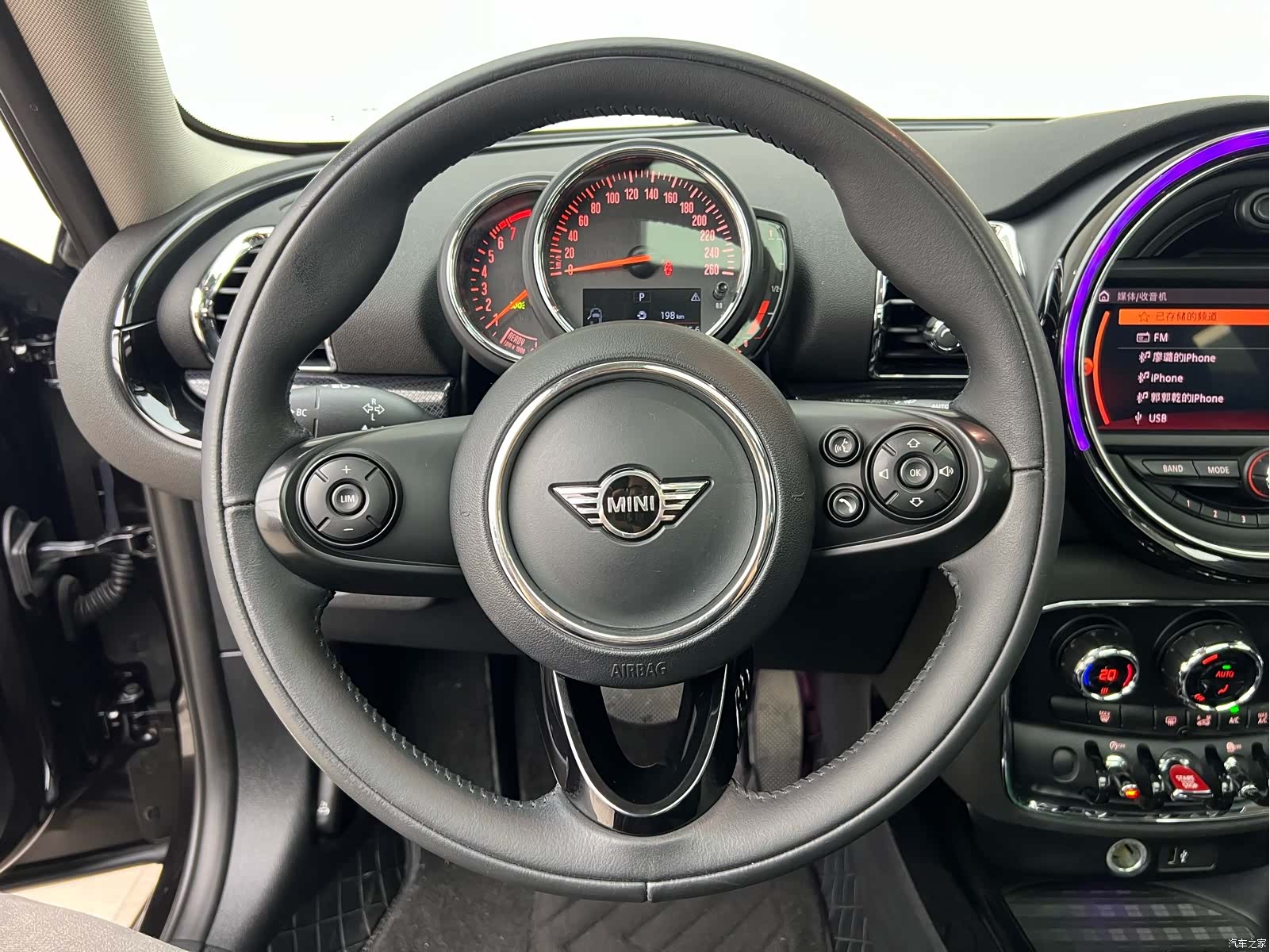Mini Clubman, 2020 13