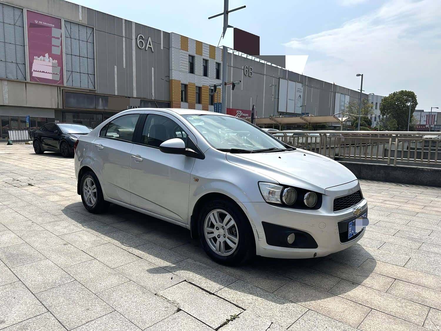 Chevrolet SE, 2013 4