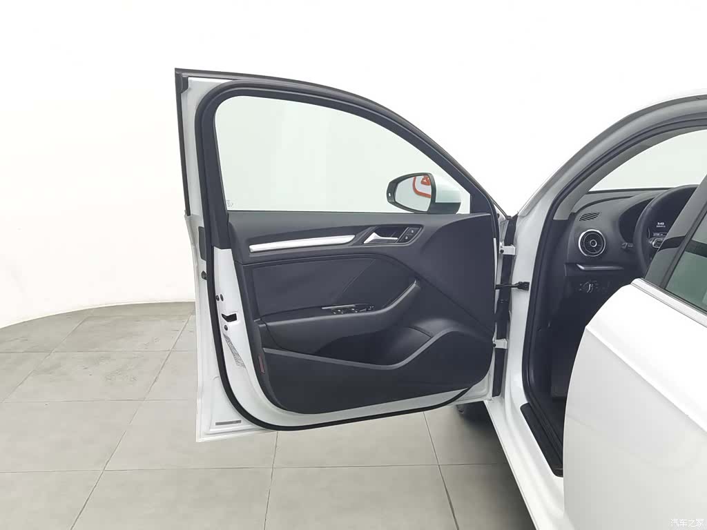 Audi A3, 2015 8