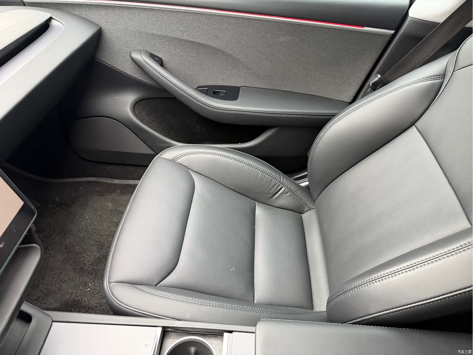 Tesla Model 3, 2024 8
