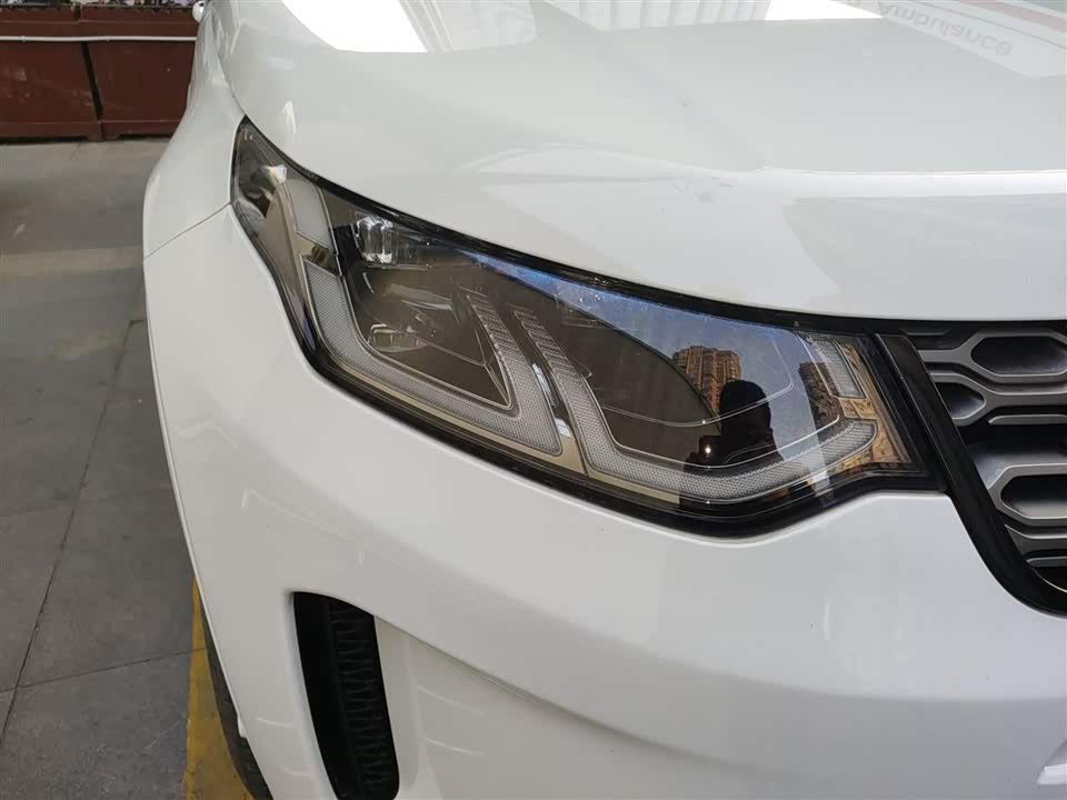 Land Rover Discover sports