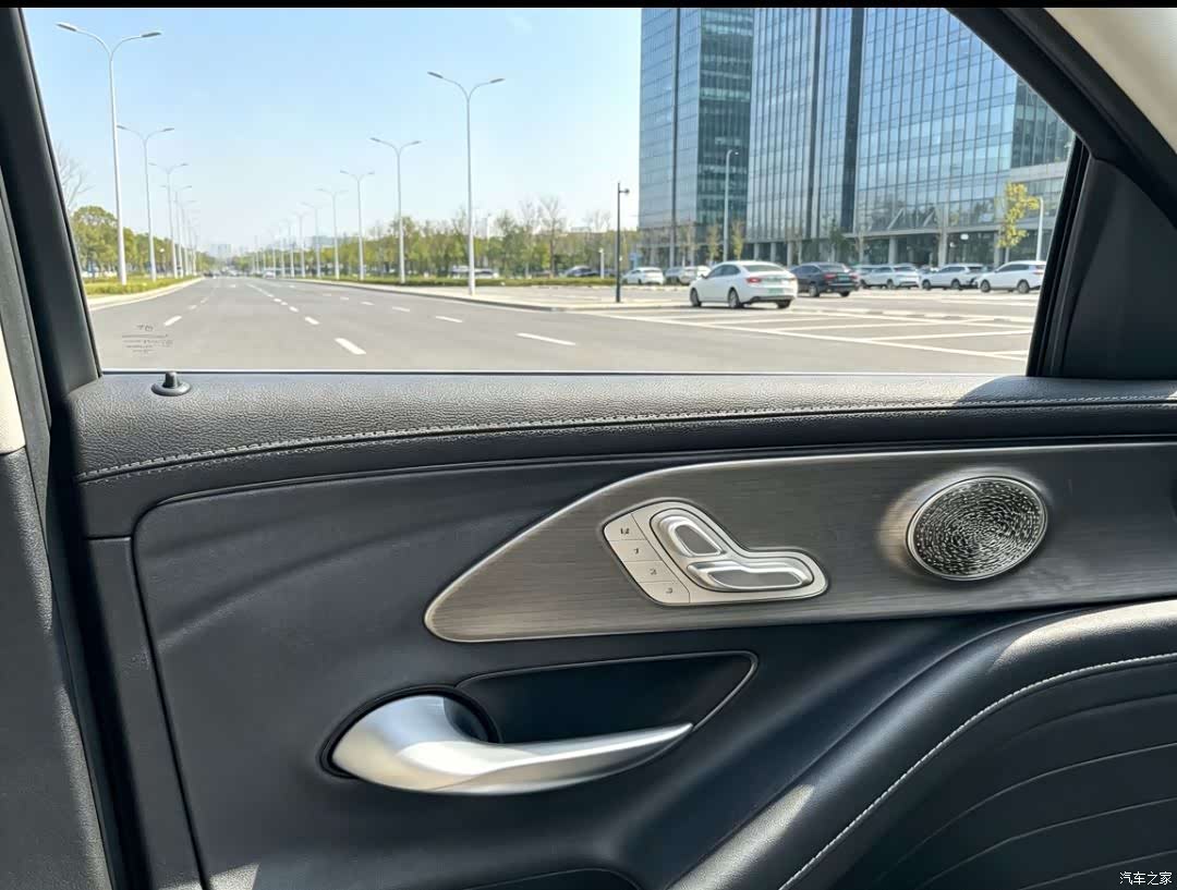 Chery Arrizo 8, 2022 13