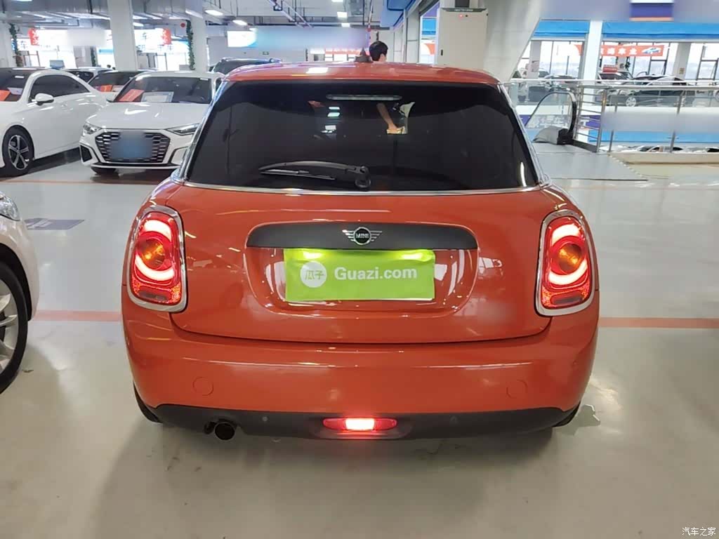 Mini ONE, 2018 6