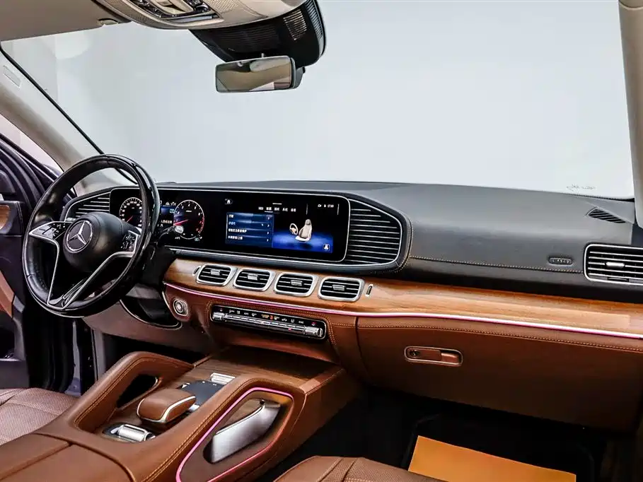Mercedes-Benz GLS Mercedes-Benz GLS