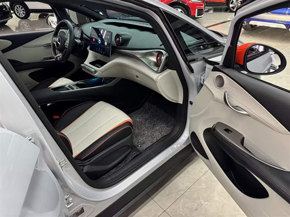 BYD dolphin