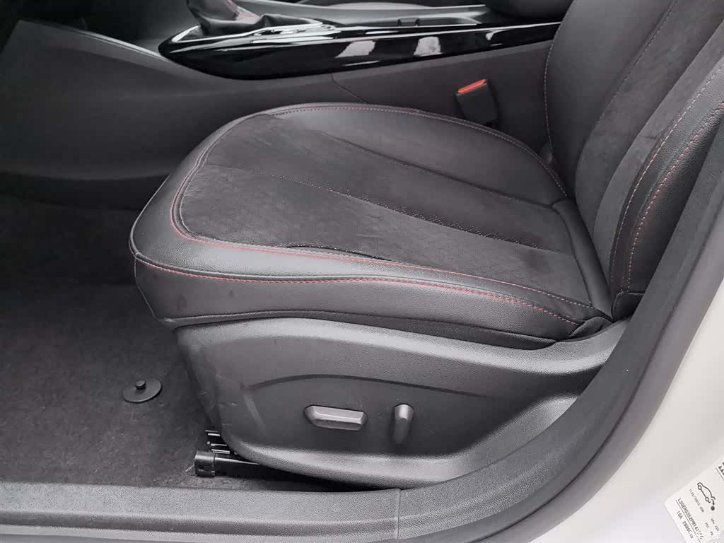 Buick Verano, 2023 20