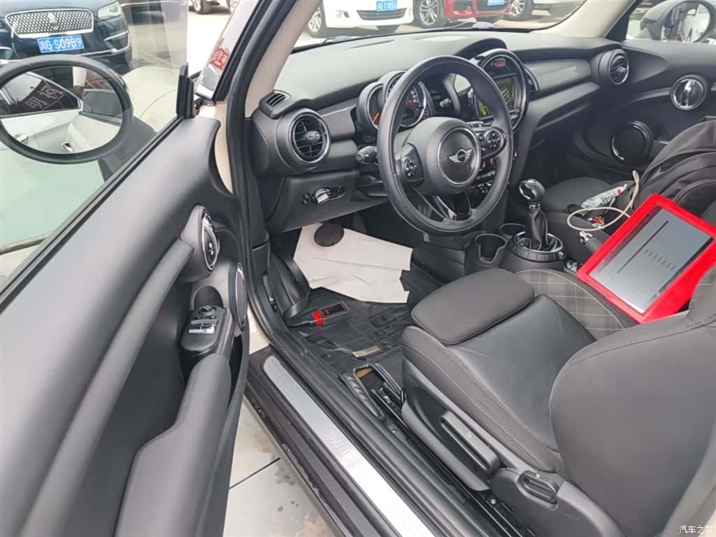 Mini Cooper, 2014 16