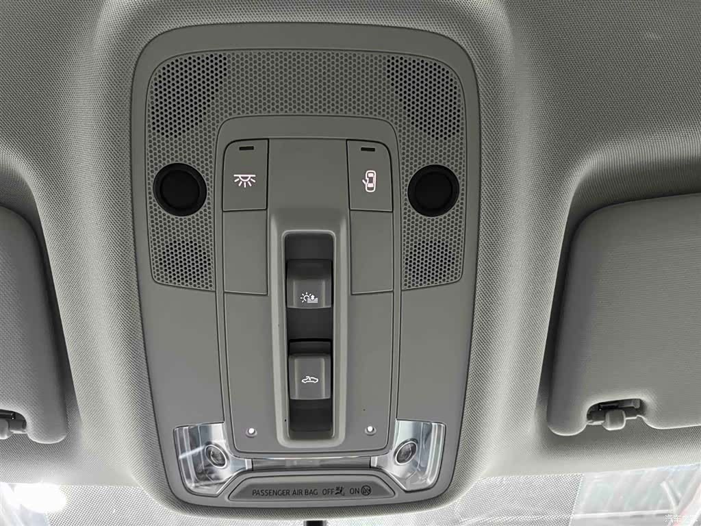 Audi Q3, 2022 8