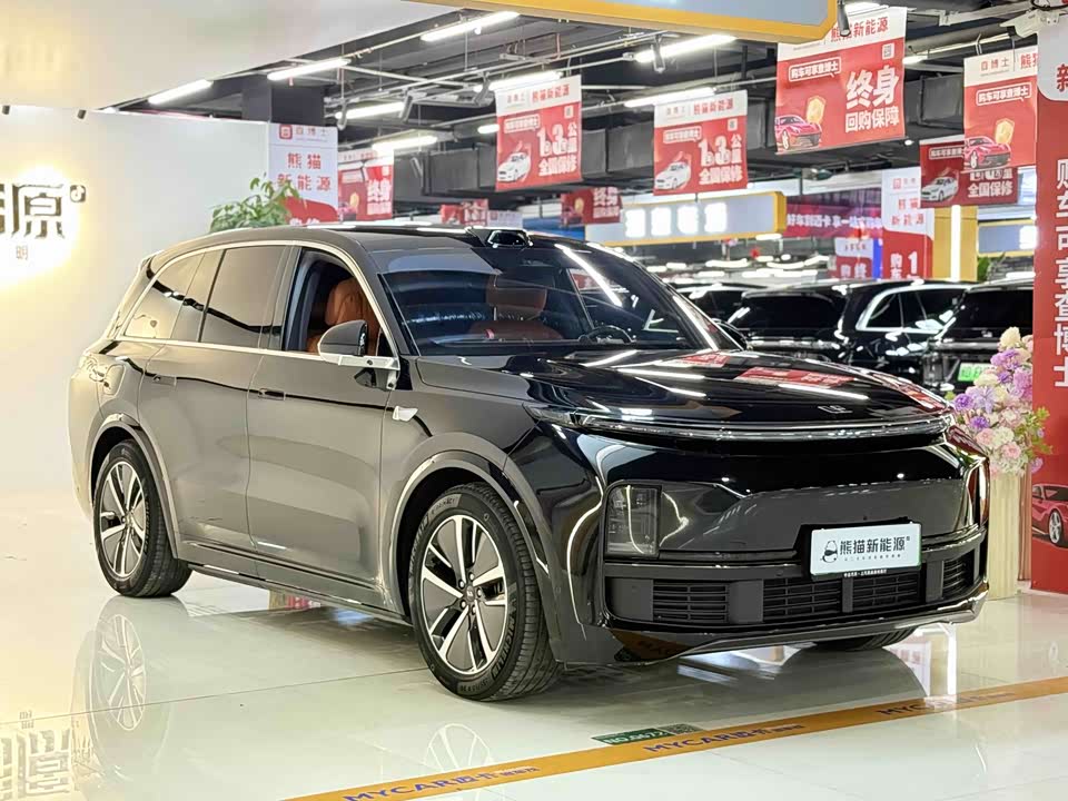 Li Auto Ideal L8