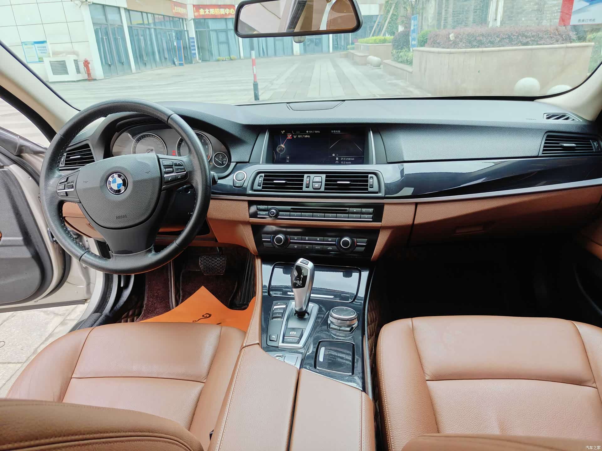 BMW 5 Series, 2015 6