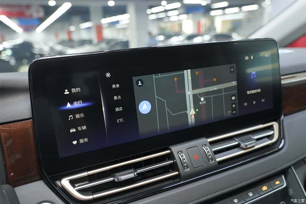 Hongqi HQ9, 2023 25