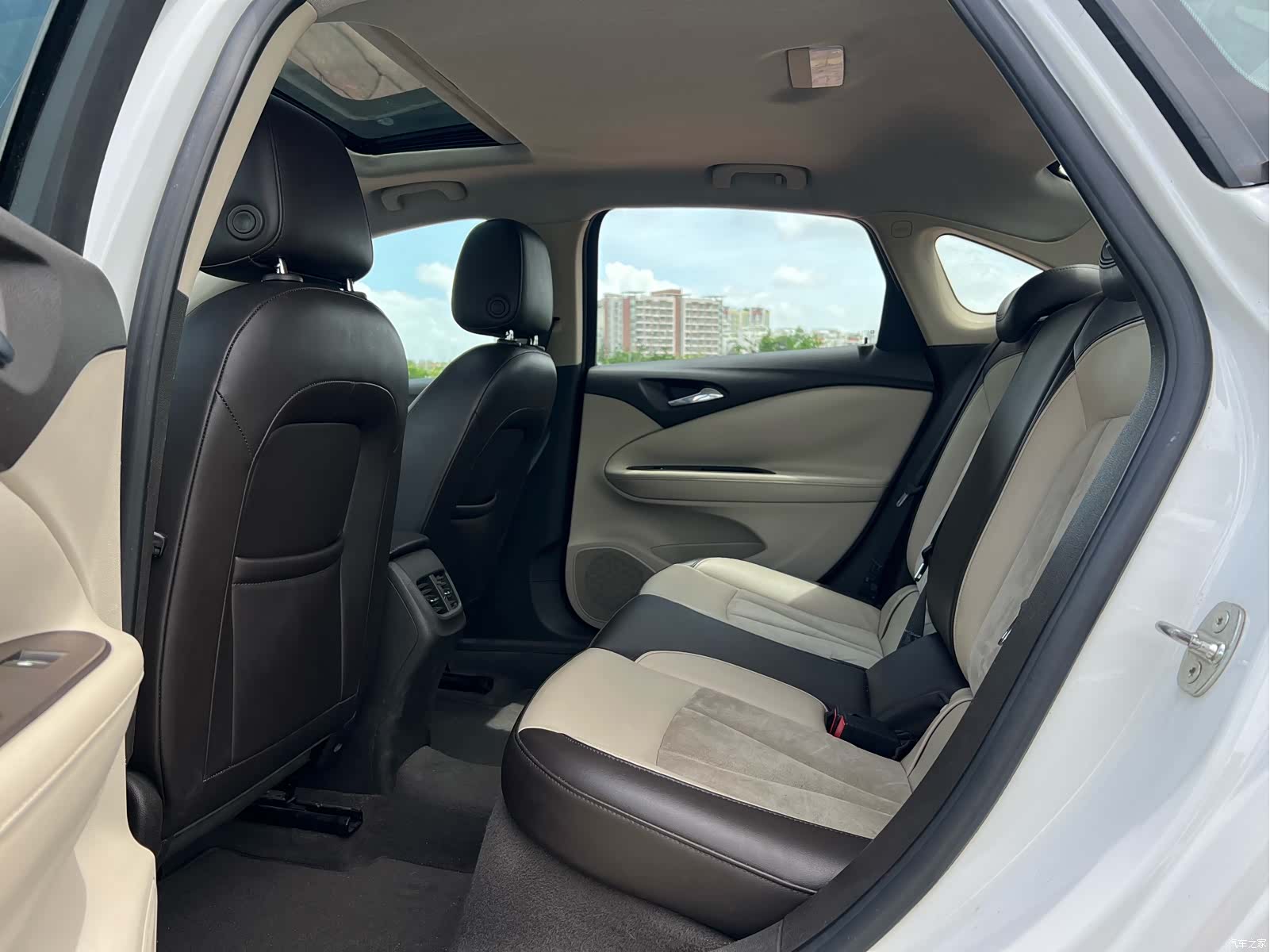 Buick Verano, 2017 6
