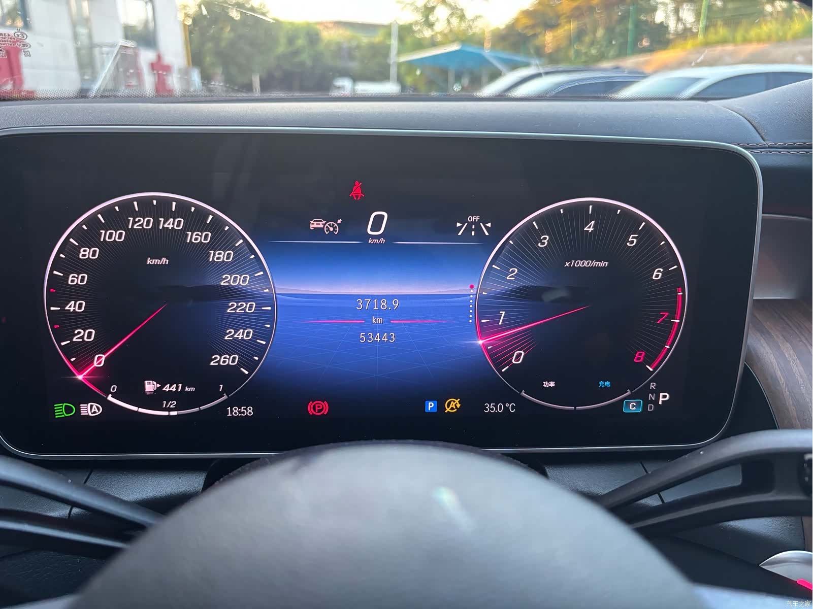 Mercedes-Benz GLC, 2024 6