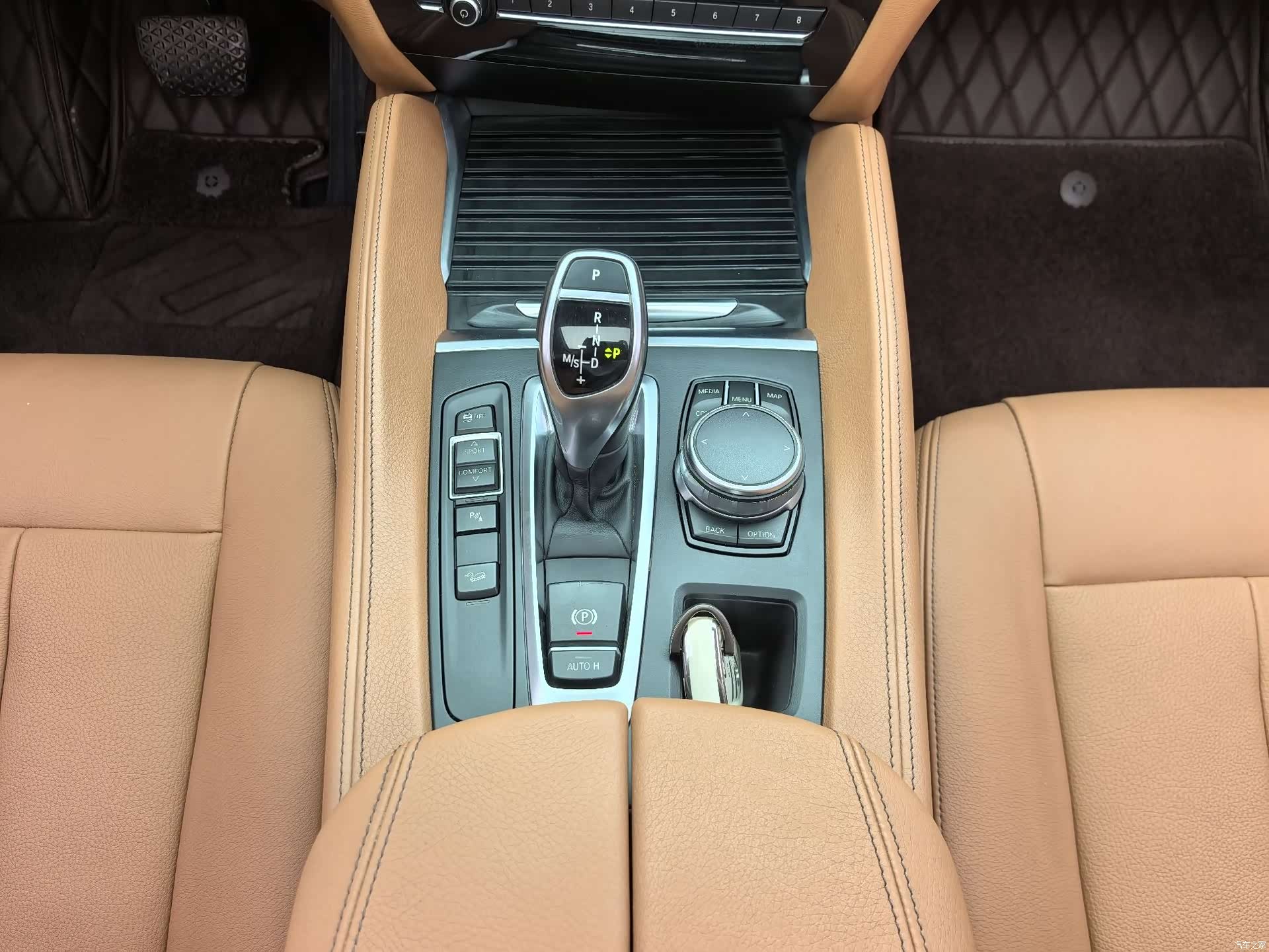 BMW X6, 2018 15