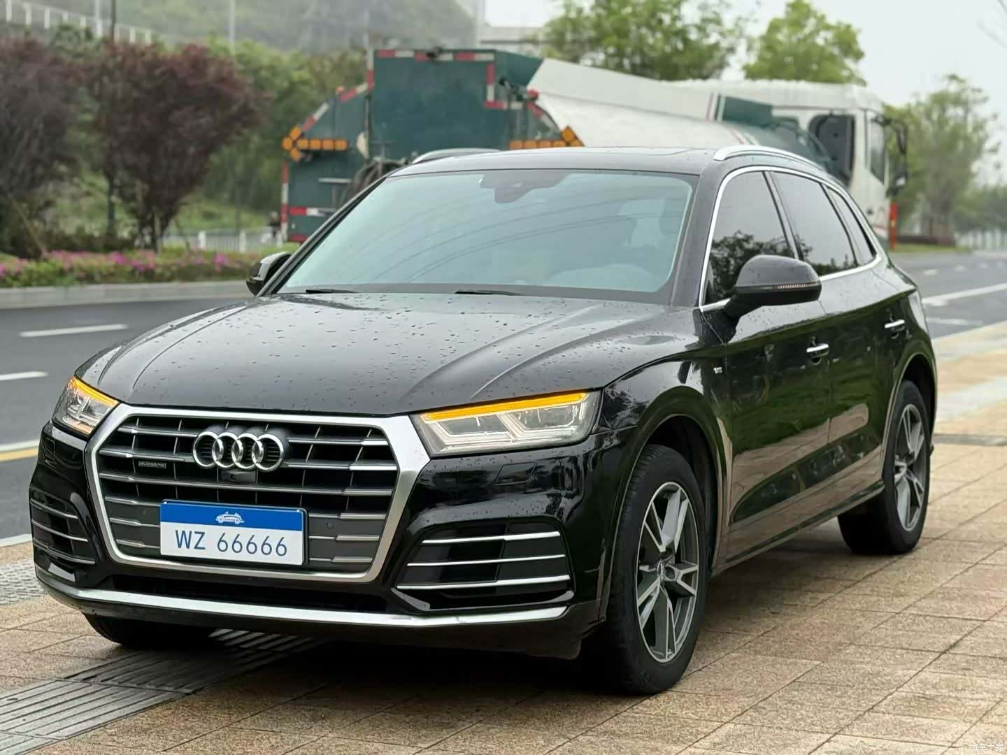 Audi Q5L, 2020 1