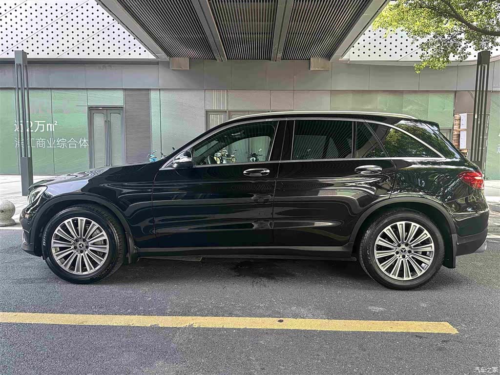 Mercedes-Benz GLC, 2017 10