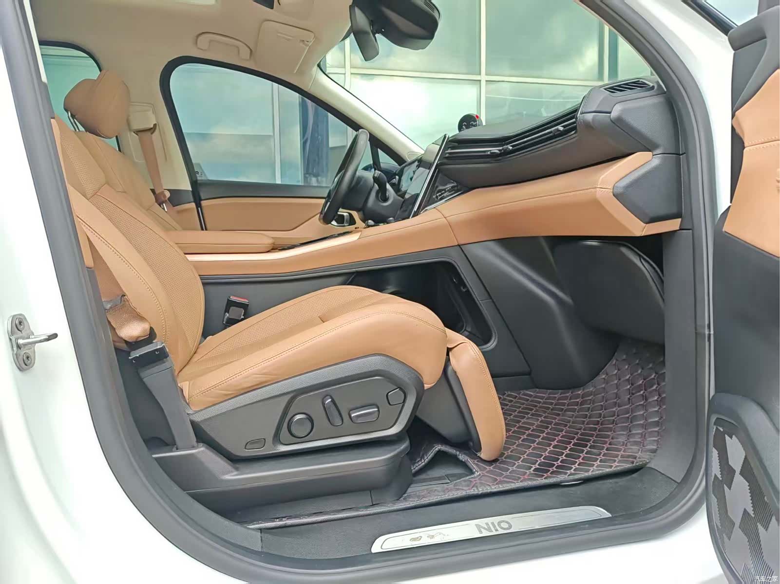NIO ES8, 2018 12