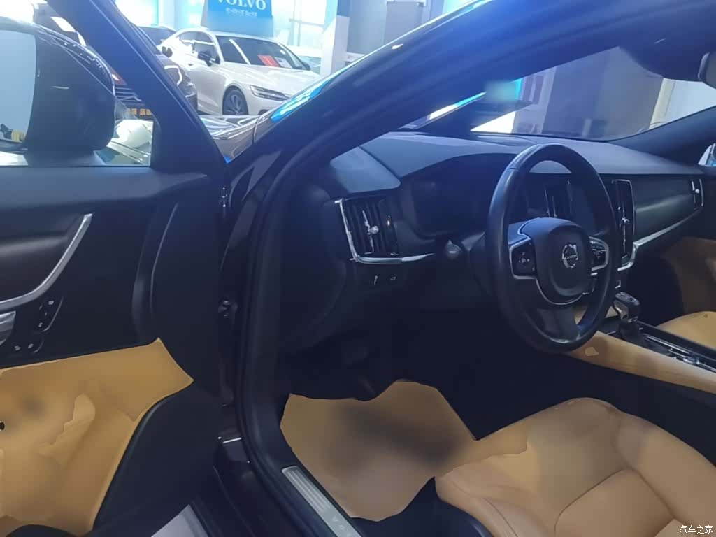 Volvo V90, 2019 16
