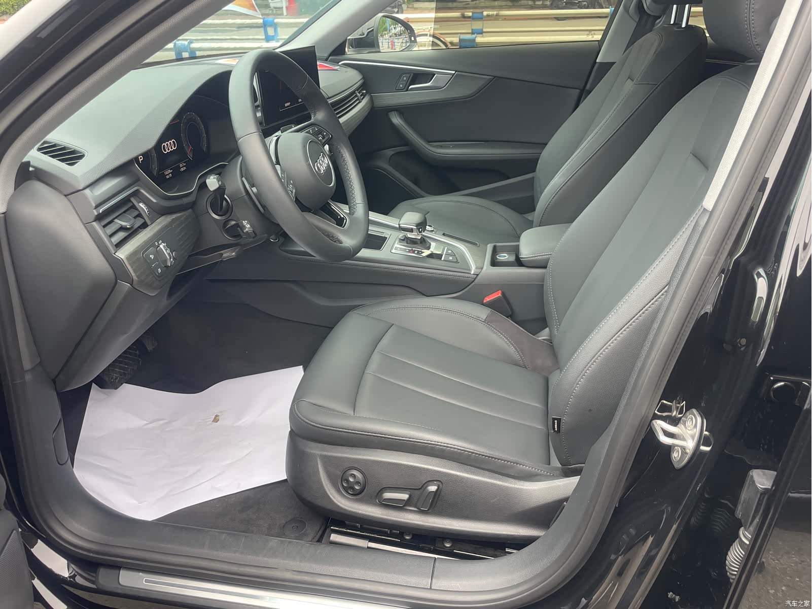 Audi A4L, 2022 7