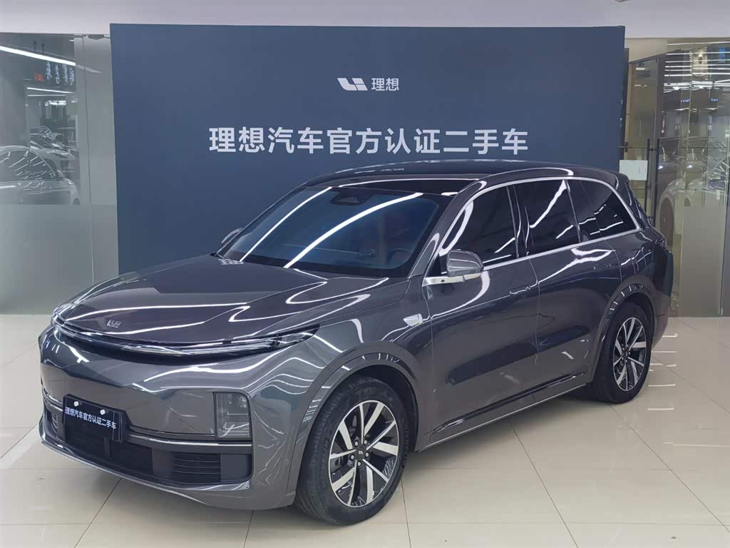 Li Auto L8