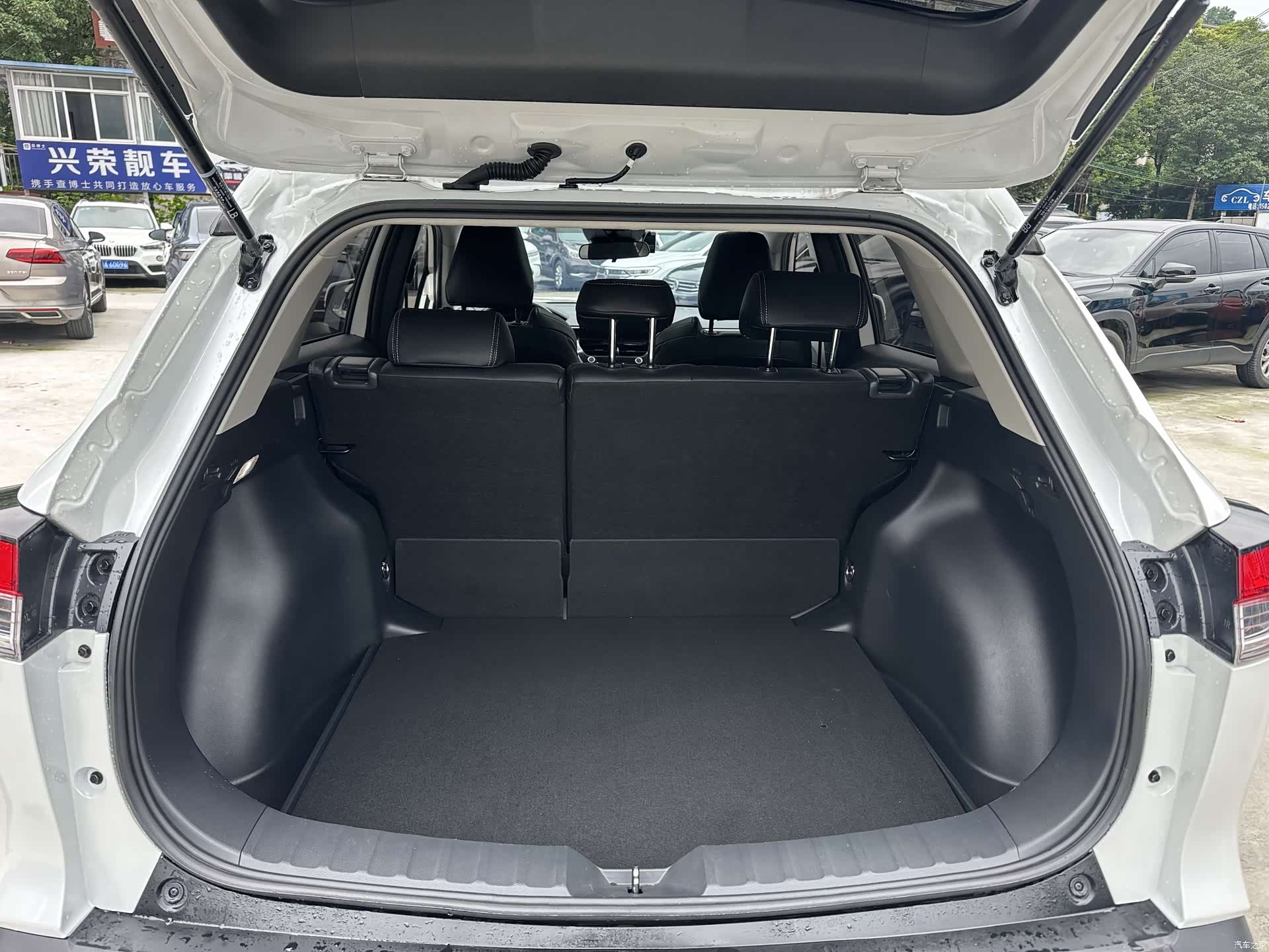 Toyota Frontlander, 2025 16