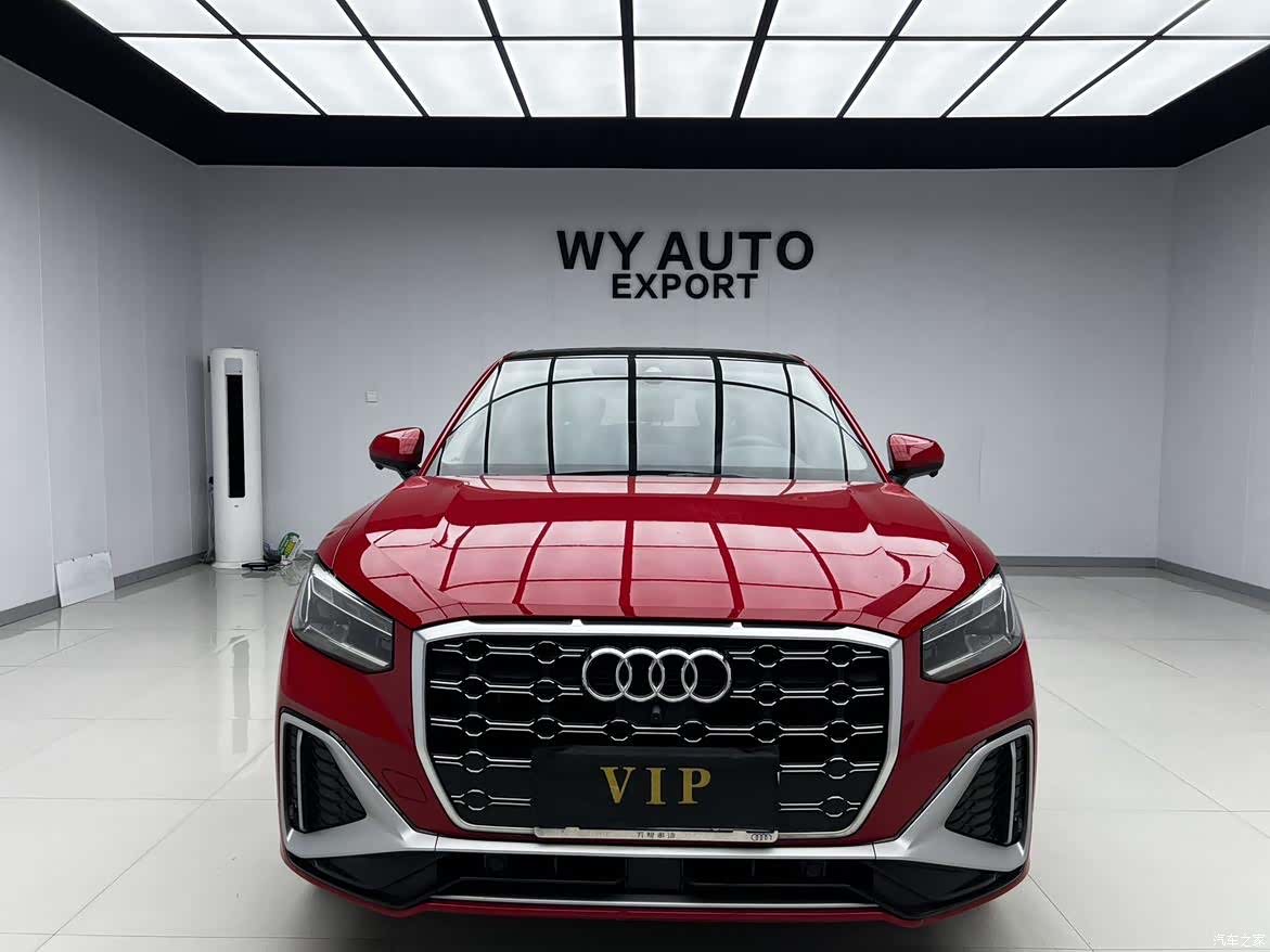 Audi Q2L, 2021 все фото