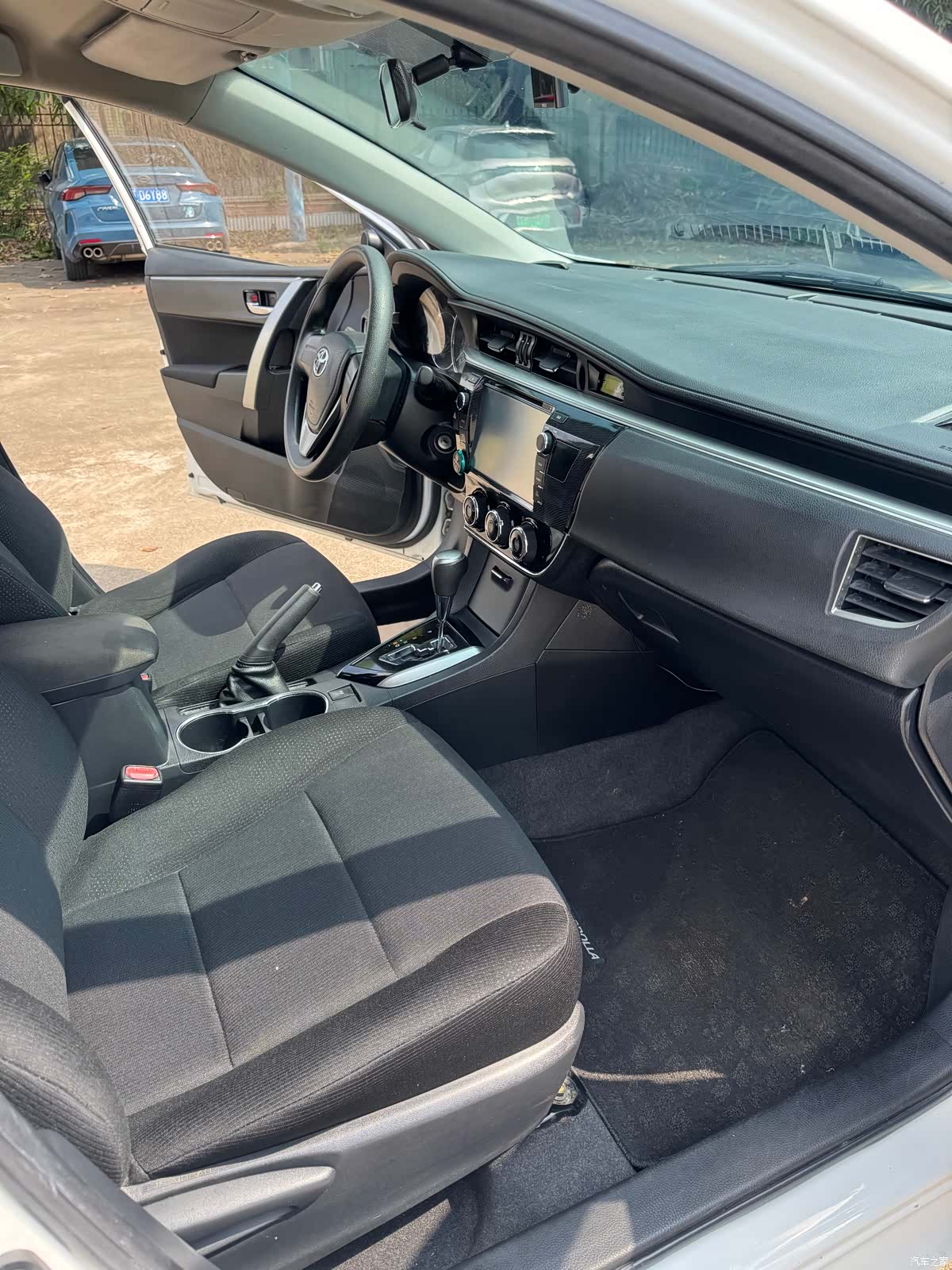 Toyota Corolla, 2016 10
