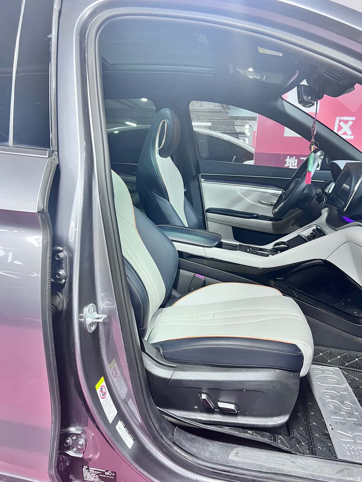 BYD Song, 2022 13