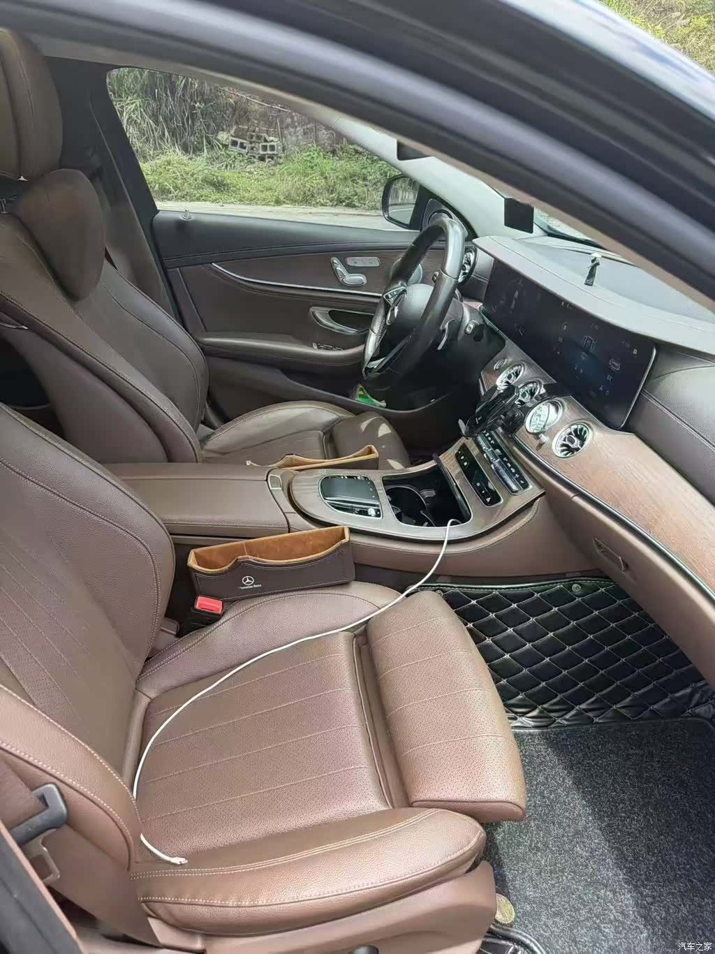 Mercedes-Benz E-Class, 2022 все фото