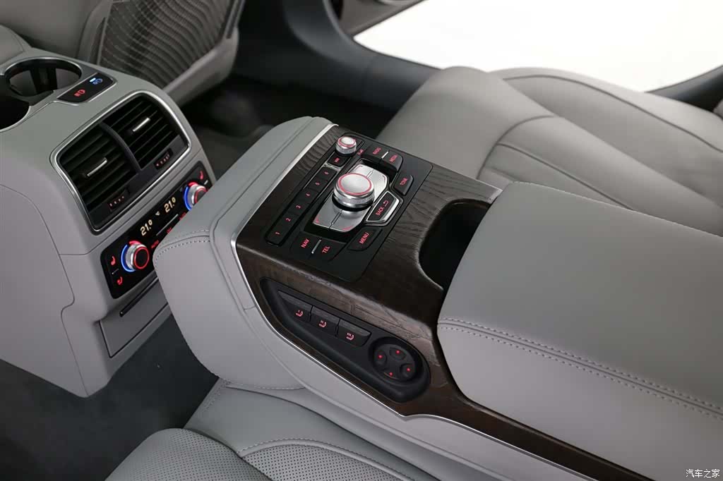 Audi A6L, 2015 19