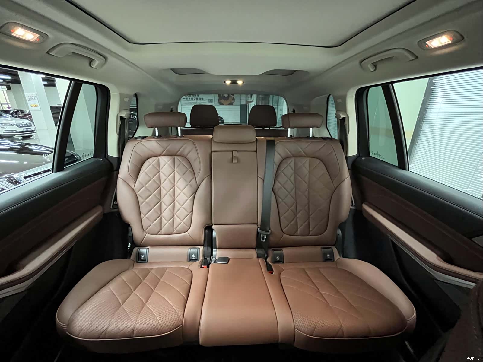 BMW X7, 2023 19