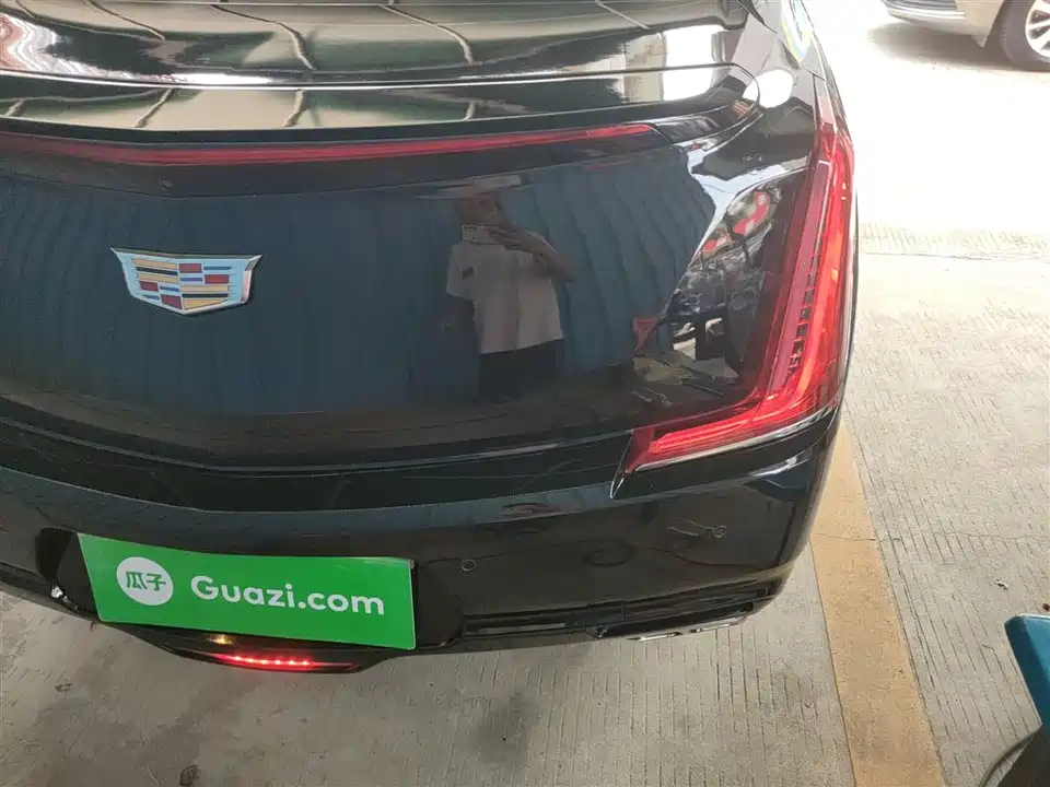 Cadillac XTS