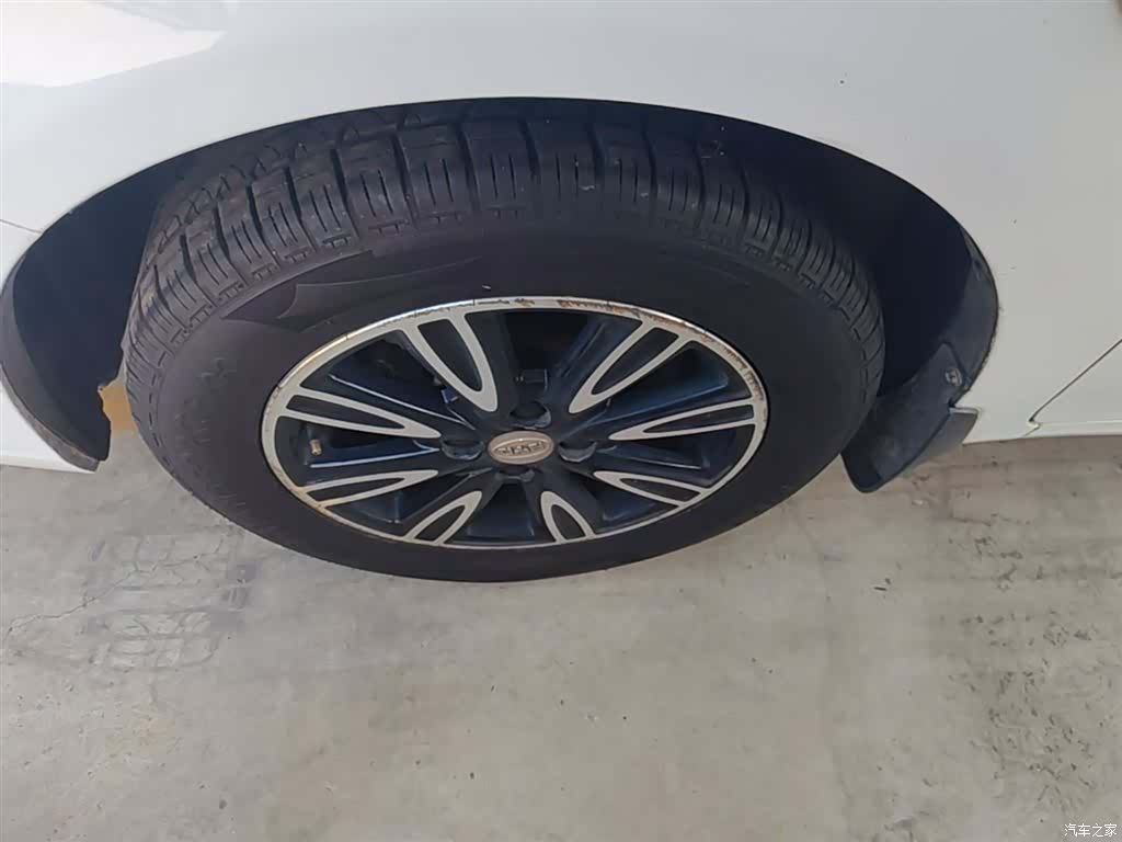 BYD F3, 2018 23