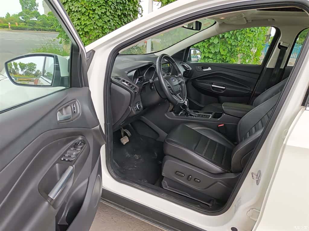 Ford Kuga, 2018 16