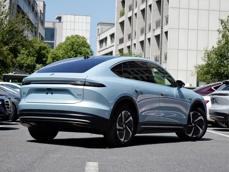 NIO EC6