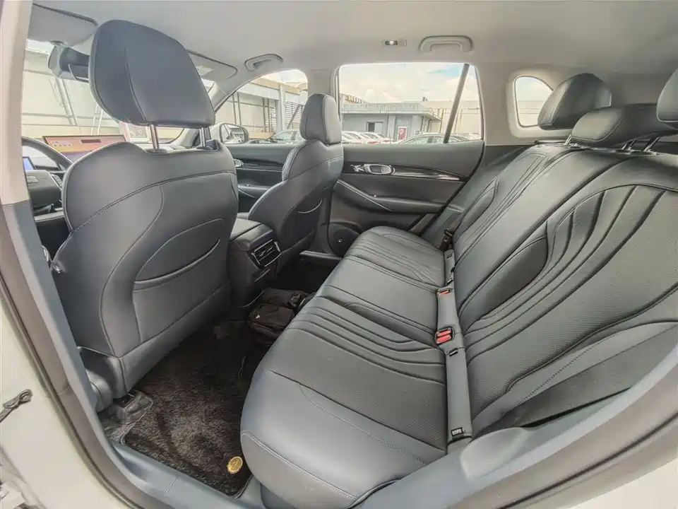 Geely Galaxy Galaxy E5