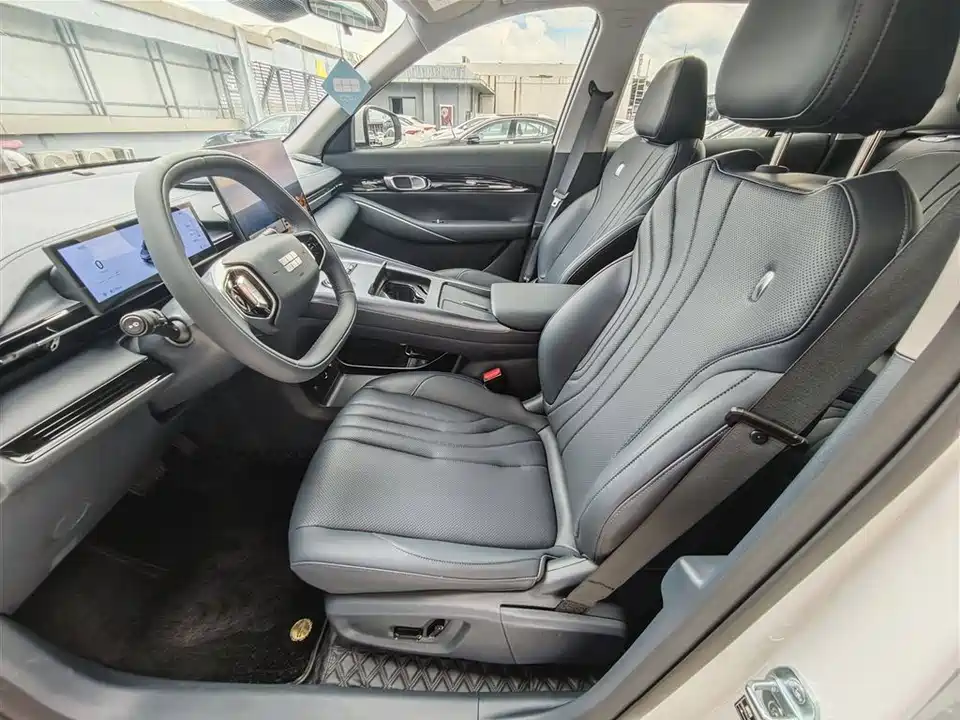 Geely Galaxy Galaxy E5