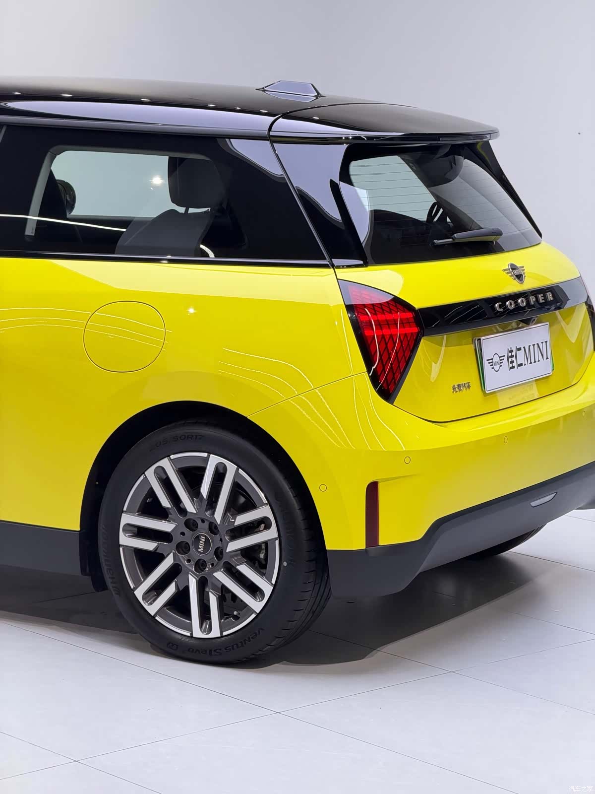 Mini Cooper, 2024 17