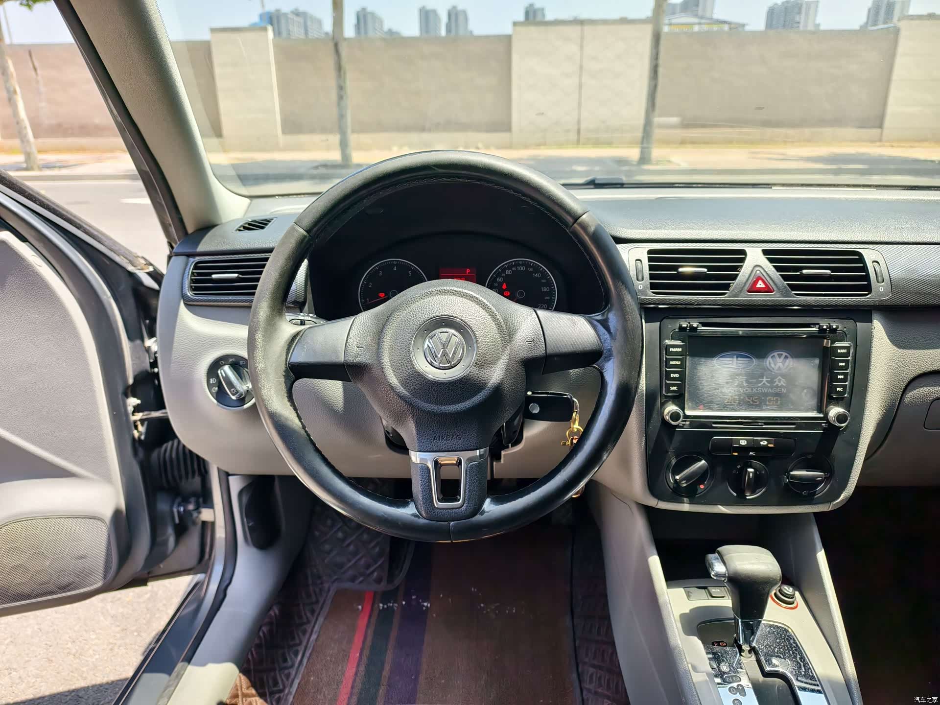 Volkswagen Bora, 2011 15