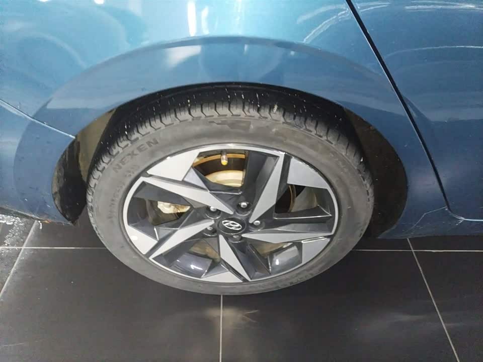 Hyundai Elantra Hyundai Elantra