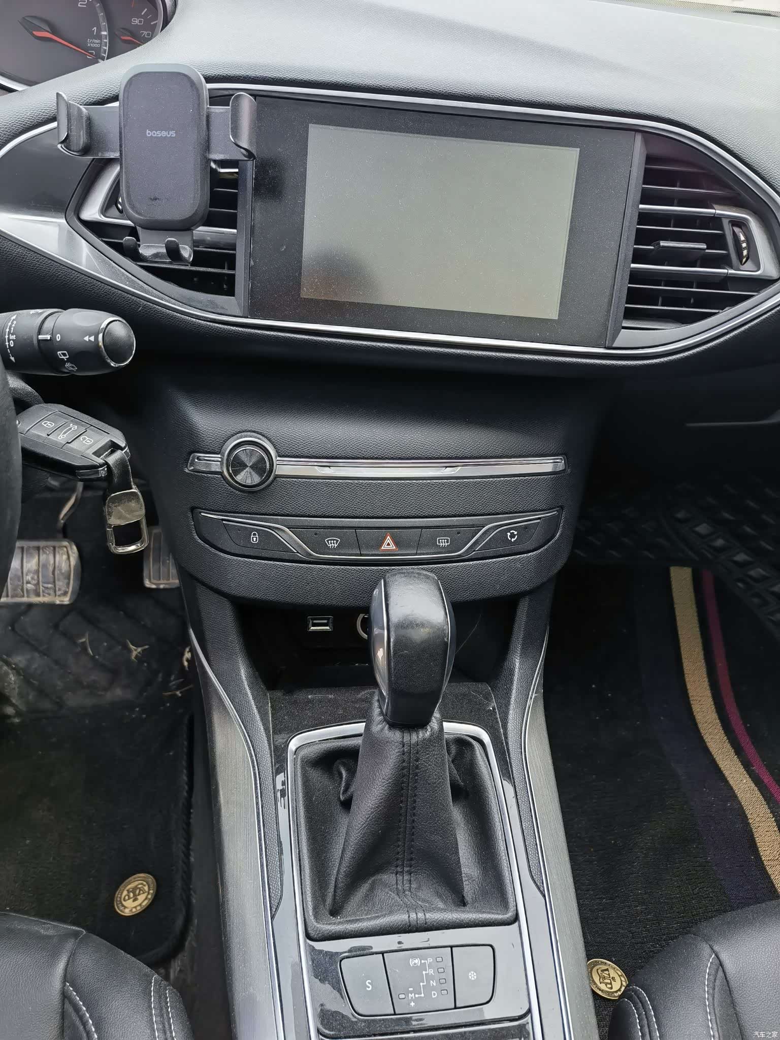 Peugeot 308, 2015 8