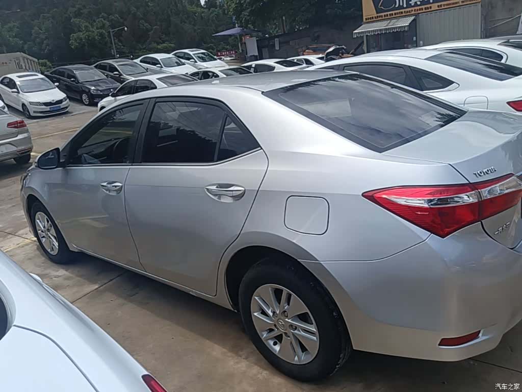 Toyota Corolla, 2015 все фото