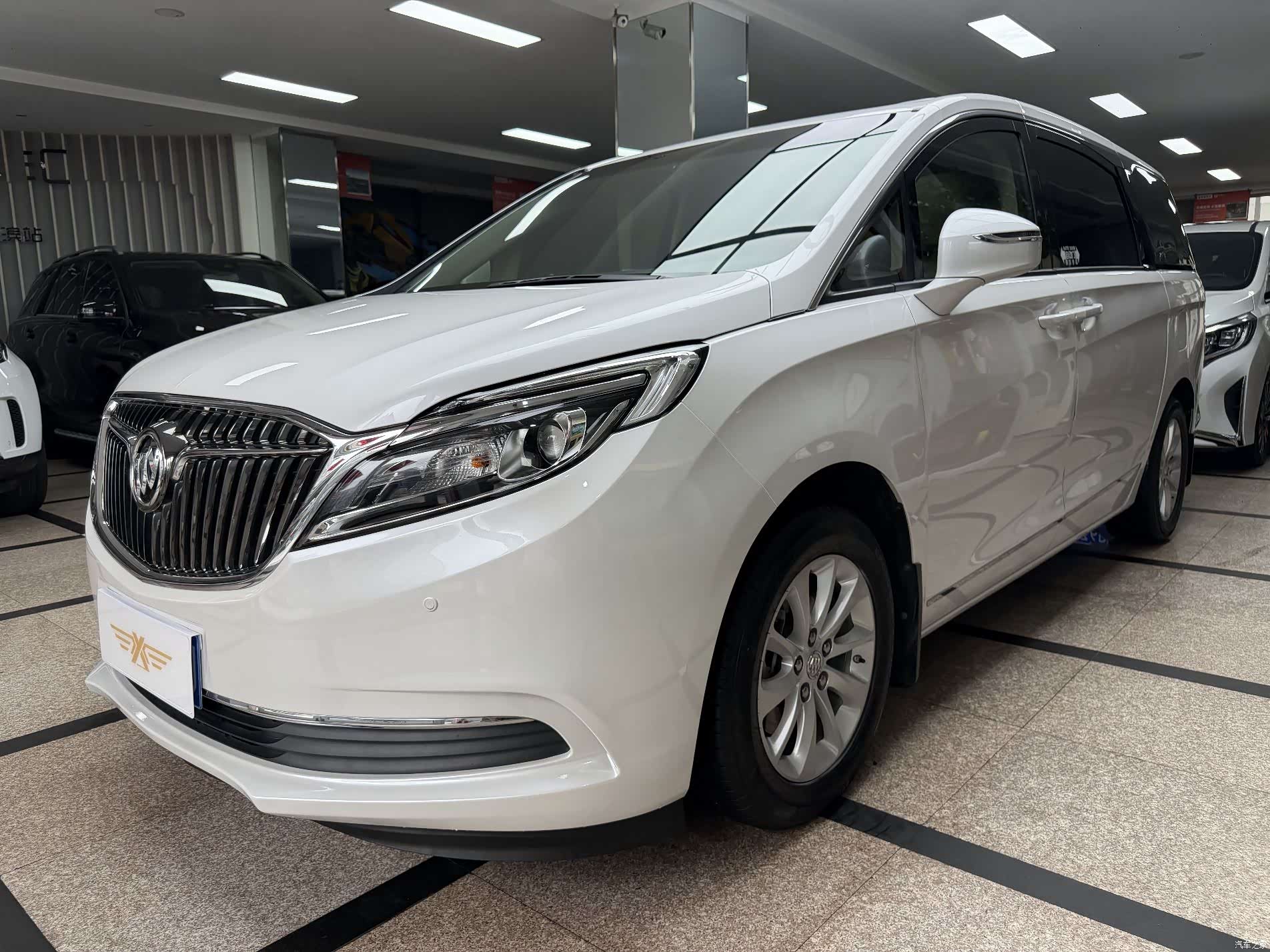 Buick GL8