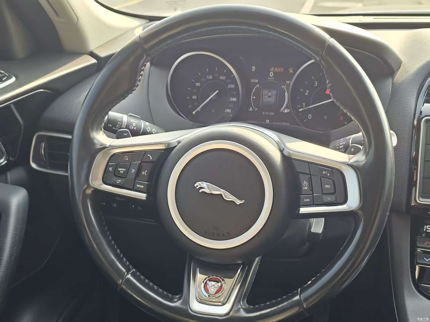 Jaguar F-PACE, 2018 6